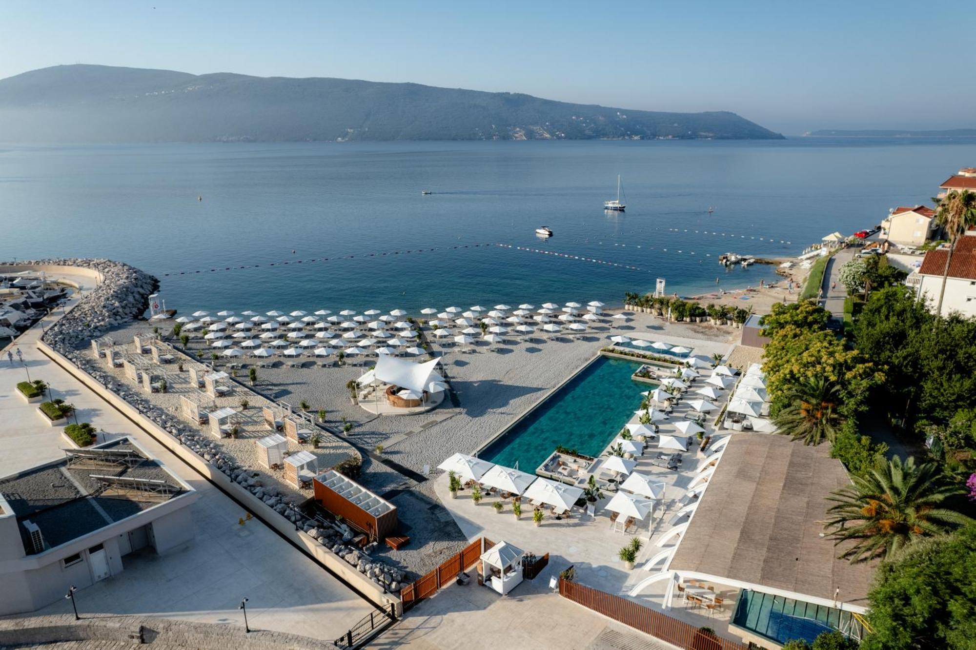 Lazure Hotel & Marina Herceg Novi Exteriör bild